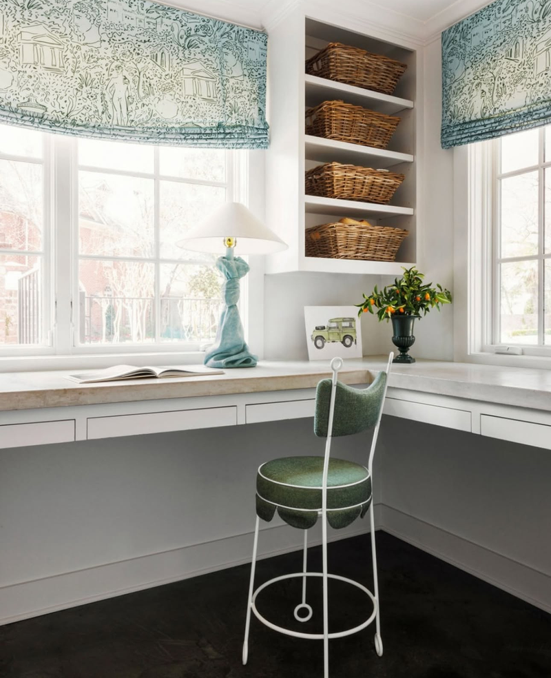 BAR STOOLS