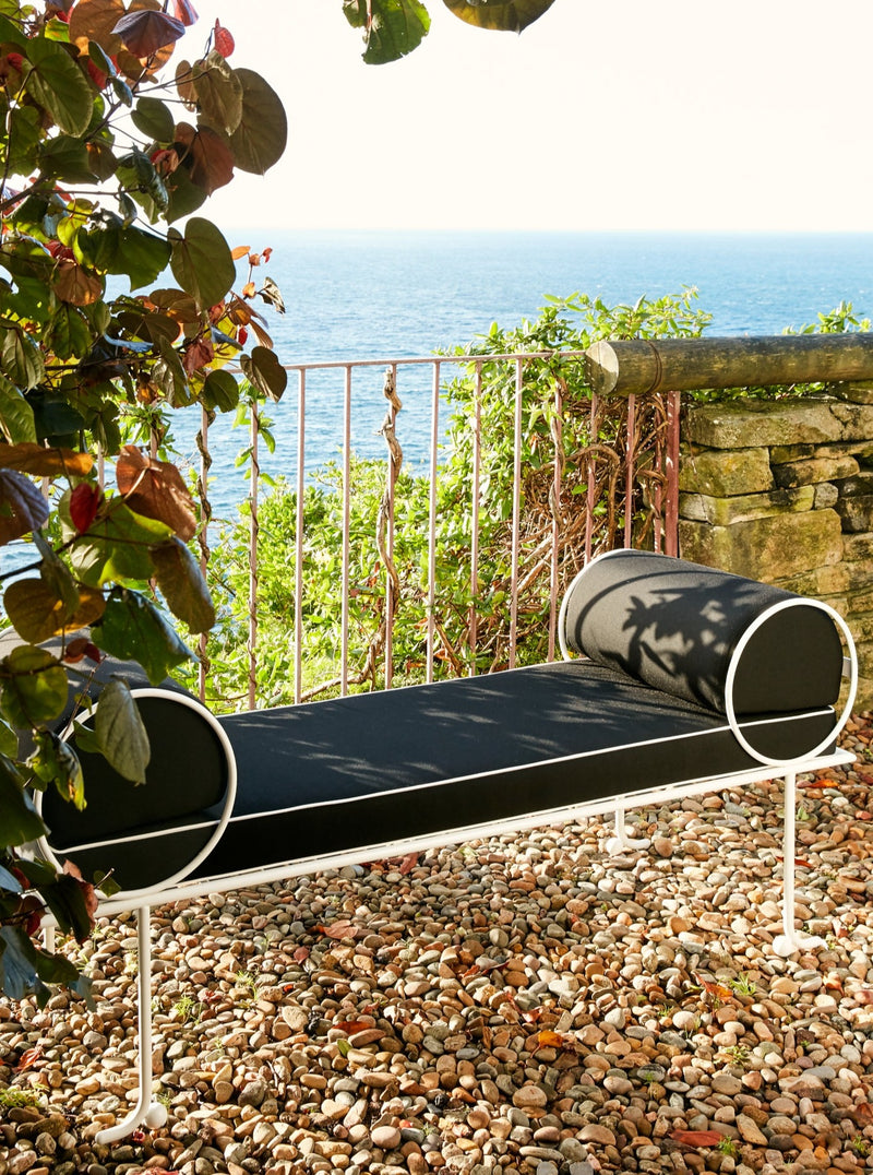 RIVARNO OUTDOOR DAYBED