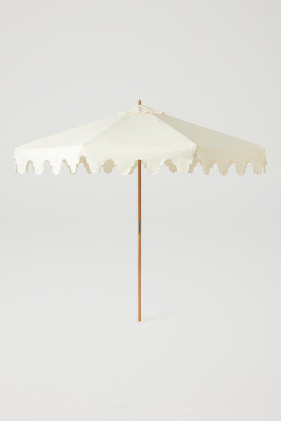 broyhill scalloped patio umbrella SCALLOPED EDGE OUTDOOR UMBRELLA – Merci Maison
