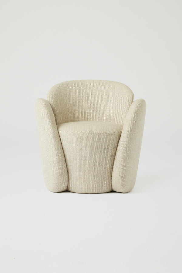 MOMO ARMCHAIR