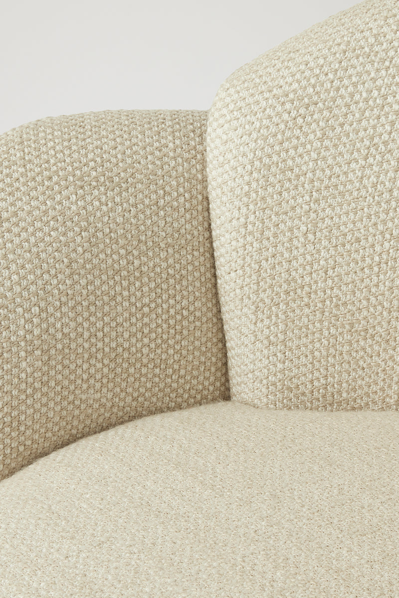 MOMO ARMCHAIR