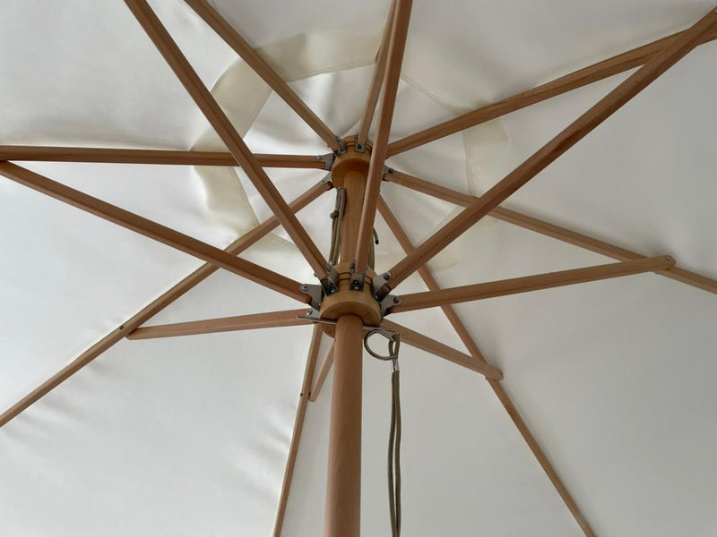 SCALLOPED EDGE OUTDOOR UMBRELLA
